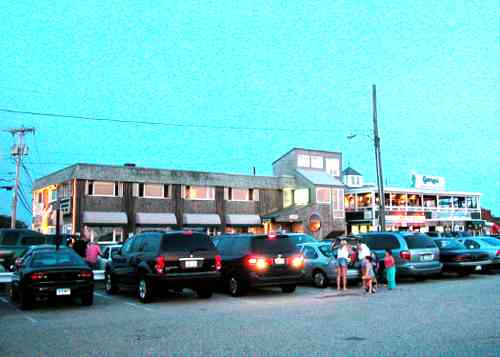 Clam Shack Of The Week: George's of Galilee – Narragansett Beer