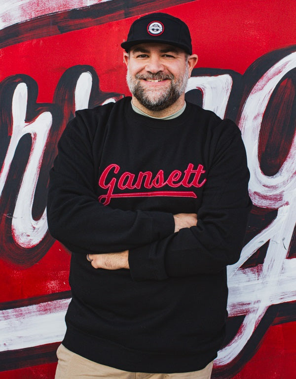 'Gansett Applique Crewneck